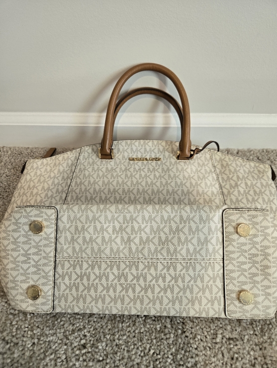 MICHAEL KORS RILEY Large Bag - Picture 12 of 14